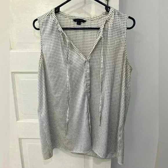 tommy Hilfiger white lightweight flowy tanktop - Picture 1 of 4